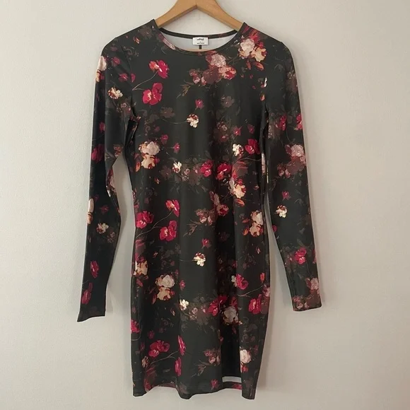 Aritzia Wilfred Black Fleure Long Sleeve Floral Mini Dress- Size Small (bin 3M) - Picture 4 of 9